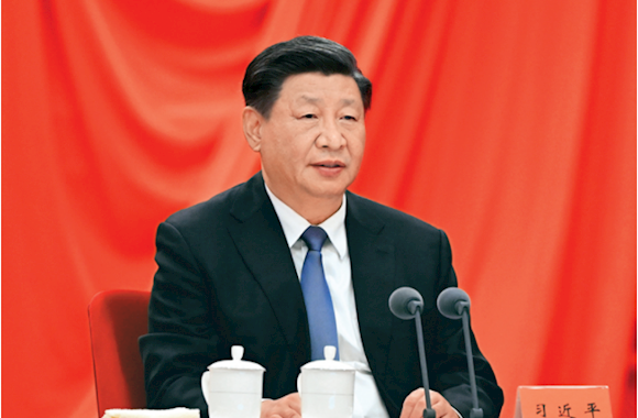 时刻保持解决大党独有难题的清醒和坚定，把党的伟大自我革命进行到底